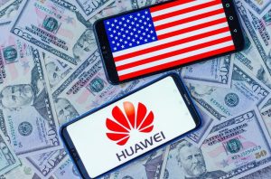 Donald Trump allows american companies to sell to Huawei